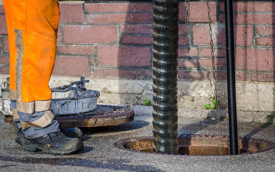 entreprise pour déboucher canalisation Saint-Sulpice-de-Favières
